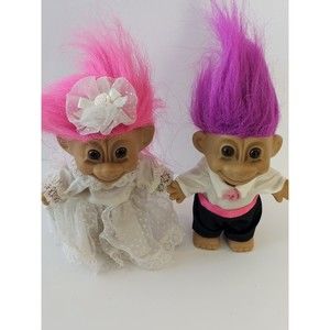 Vintage Russ Troll Dolls Wedding Bride  Groom Pink Purple Hair 18315 Doll Couple